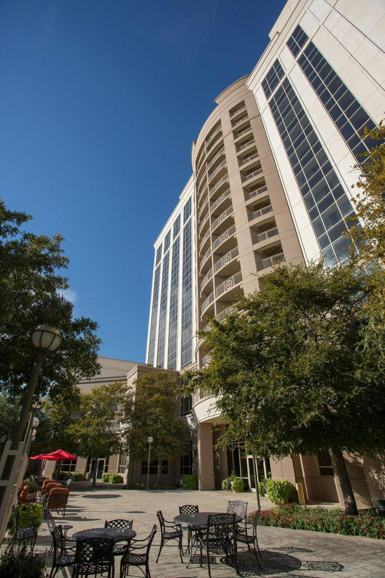 Отель Marriott Dallas Las Colinas Ирвинг Экстерьер фото