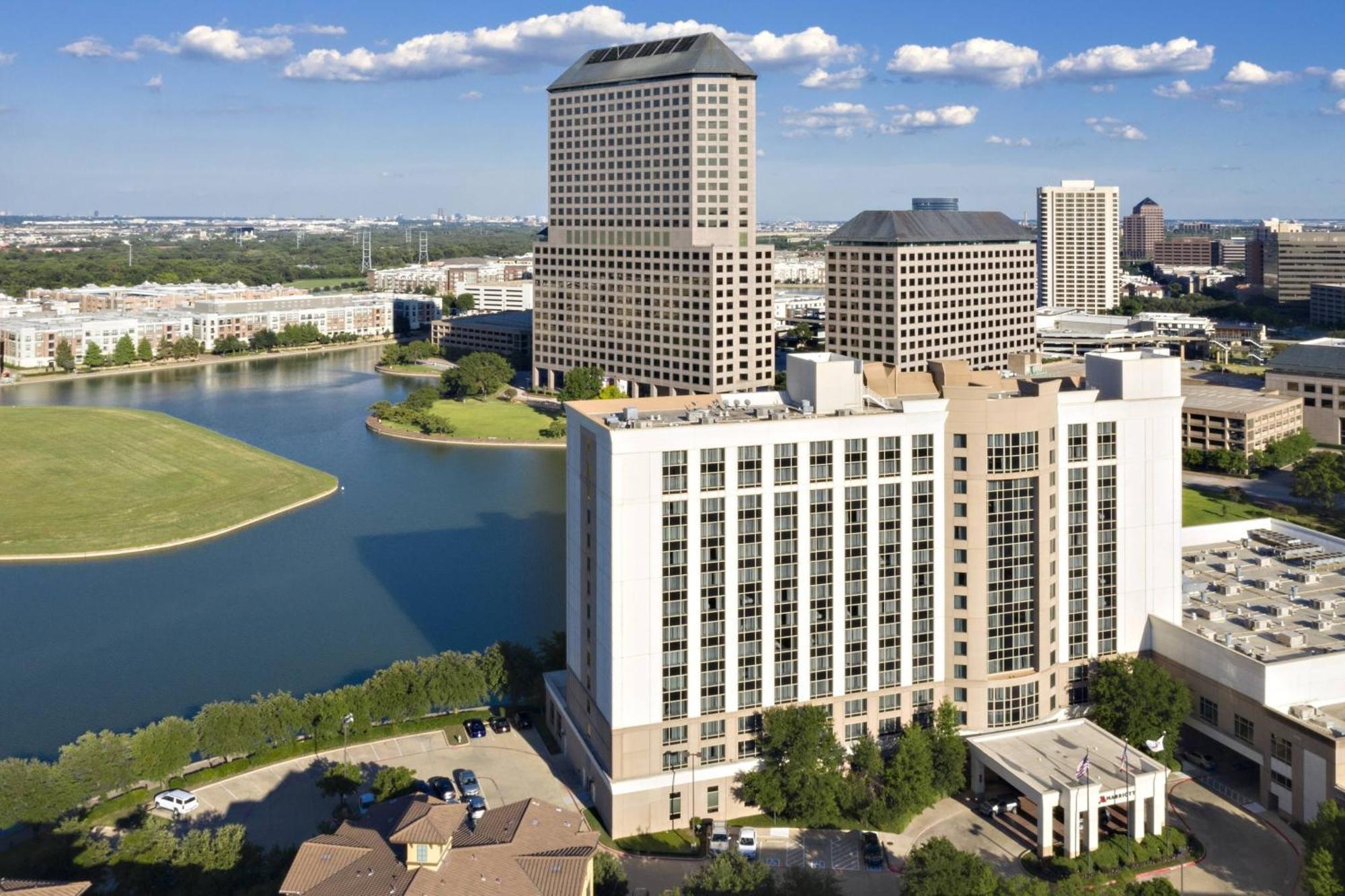 Отель Marriott Dallas Las Colinas Ирвинг Экстерьер фото